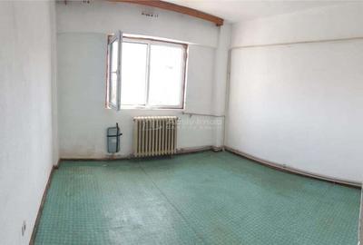 Apartament 3 cam decomandat zona F-uri Dunarii - 1