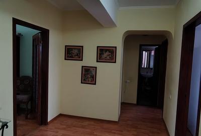 Apartament cu 4 camere în Central - 15