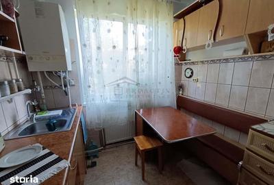 Apartament cu 2 camere semidecomandat, mobilat în Ultracentral - 1
