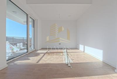 Apartament cu 3 camere semidecomandat, mobilat în Baciu