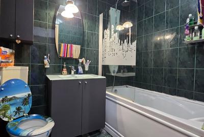 Apartament cu 3 camere decomandat în Berceni - 6