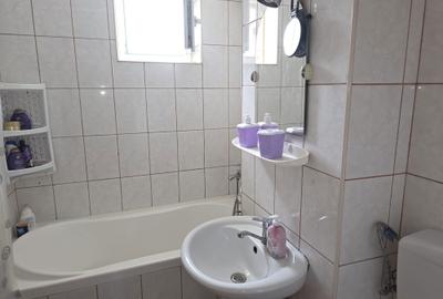 Apartament cu 2 camere semidecomandat în Calea București - 10