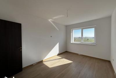 Apartament cu 2 camere în Sânpetru - 3