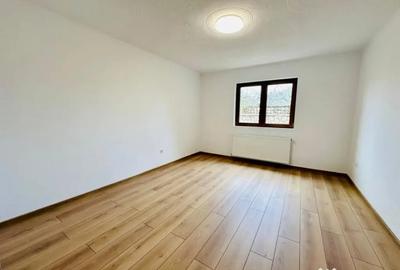 Casă cu 5 camere cu Teren 450 Mp în Central - 15