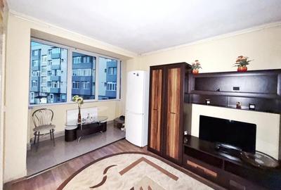 Garsoniera 30 mp etaj 1, Bulevard - zona Generala 1, centrala proprie - 3