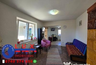 Casă cu 4 camere cu Teren 360 Mp în Piața Nouă - 11