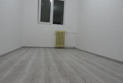Apartament cu 3 camere semidecomandat în Micălaca - 6