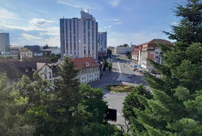 Garsonieră semidecomandată, mobilată în Central