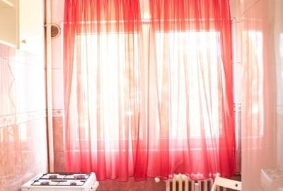 2 camere  central, Unirii, Cantemir,570 euro,semidecomandat 4/10 - 8