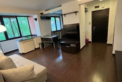 Apartament cu 2 camere în Central - 1