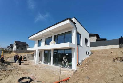 Casă cu 3 camere în Moara - 8