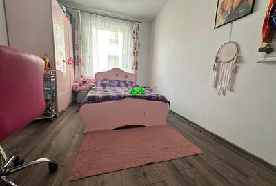 Apartament cu 3 camere decomandat în Hipodrom 3 - 9