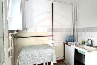 Apartament cu 2 camere semidecomandat în Sârbi - 10
