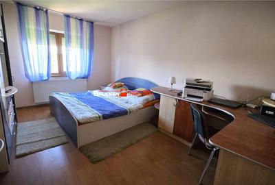 Casă cu 6 camere cu Teren 1726 Mp în Ultracentral - 4