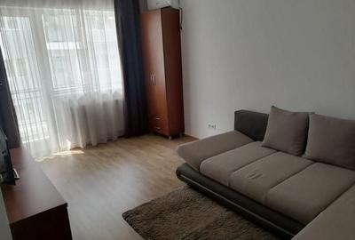 Garsonieră decomandată, mobilată în Apărătorii Patriei