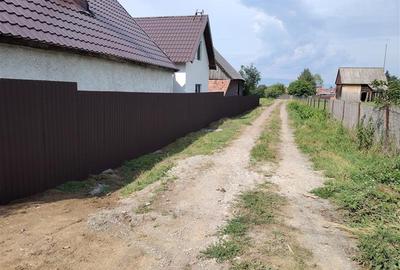 Teren Construcții intravilan de 3672 mp, în Nord-Est - 2