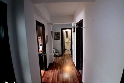Apartament cu 3 camere decomandat în Titan - 6