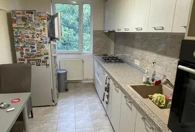 De vanzare apartament 3 camere Drumul Taberei,Bdul 1 Mai - 3