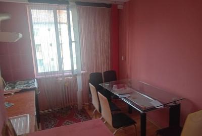 Ap 3 Cam 75mp Asirom aproape de centru decomandat centrala 2 bai - 3