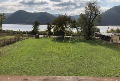 Casa de vacanta/pensiune cu teren de 3780mp | Clisura Dunarii - 4