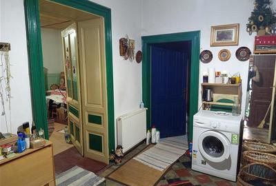 Casă individuală cu 8 camere cu Teren 744 Mp în Ilidia - 7