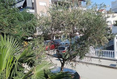 Apartament cu 3 camere decomandat în Lujerului - 8