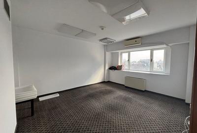 Spațiu comercial, în Central - 2