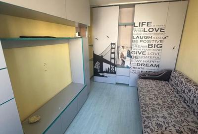 Apartament cu 2 camere în Micro 19 - 8