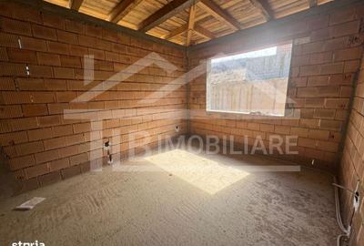 Casă cu 4 camere în Poienița - 7