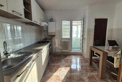 Apartament cu 2 camere decomandat în Central - 2