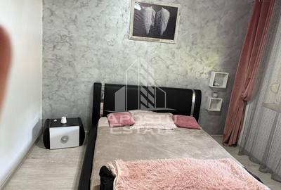 Apartament de vanzare 3 camere zona 300 - 2