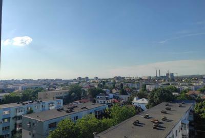 Garsonieră decomandată în Rovine - 8