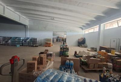 Spațiu industrial, în Periferie - 4