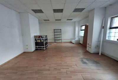 Stefan cel Mare-Badea Cartan stradal 135 mp zona Spital Colentina - 3