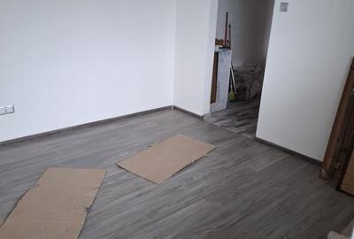 Apartament cu 3 camere semidecomandat în Orșova - 6