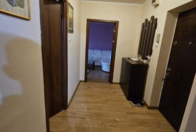 Apartament cu 2 camere decomandat în Piața Centrală - 13