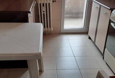 Apartament cu 3 camere decomandat în Central - 5