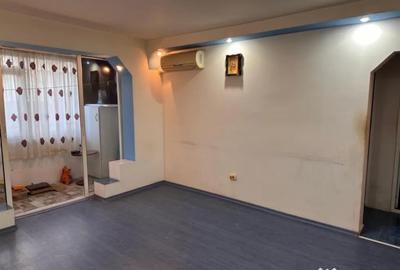 Apartament cu 2 camere semidecomandat în Tomis Nord