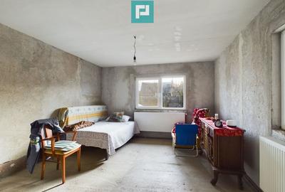 Casa cu 4 camere + anexe in ?ofronea - 15