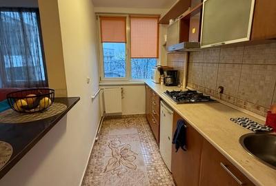 Apartament cu 2 camere semidecomandat, mobilat în P-ța Universității - 5