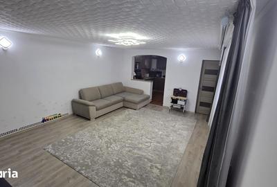 Casă cu 5 camere cu Teren 154 Mp în Central