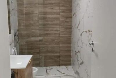 Garsonieră decomandată, mobilată în Titan