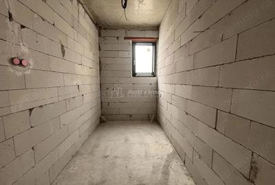 Casă cu 3 camere cu Teren 255 Mp în Cantemir - 1