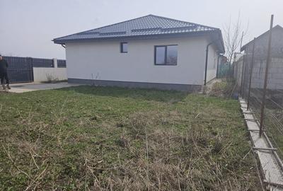 Casă individuală cu 3 camere cu Teren 400 Mp în Domnești - 5