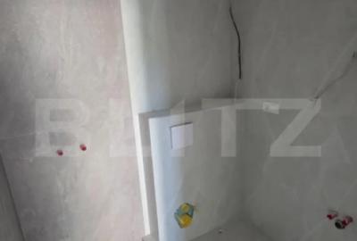 Apartament cu 3 camere decomandat în Independenței