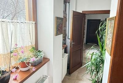 Casă cu 5 camere cu Canalizare în Rosetti - 11