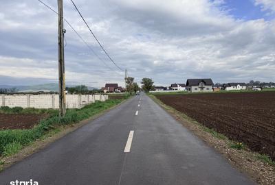 Teren de 3770 mp, în Central - 5