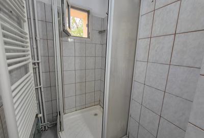 Pe frumoasa strada Harnicieila etajul 1, in bloc izolat termic - 9