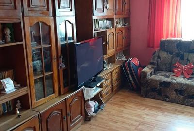Casa individuala, la calcan fara curte. Zona Margeanului - Antiaeriana