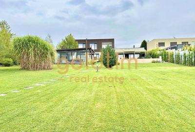 VILA SUPERBA/MOBILATA/UTILATA/PISCINA/CURTE 3000 MP/IESIRE LA LAC VILA SUPERBA/MOBILATA/UTILATA/PISCINA/CURTE 3000 MP/IESIRE LA LAC - 45